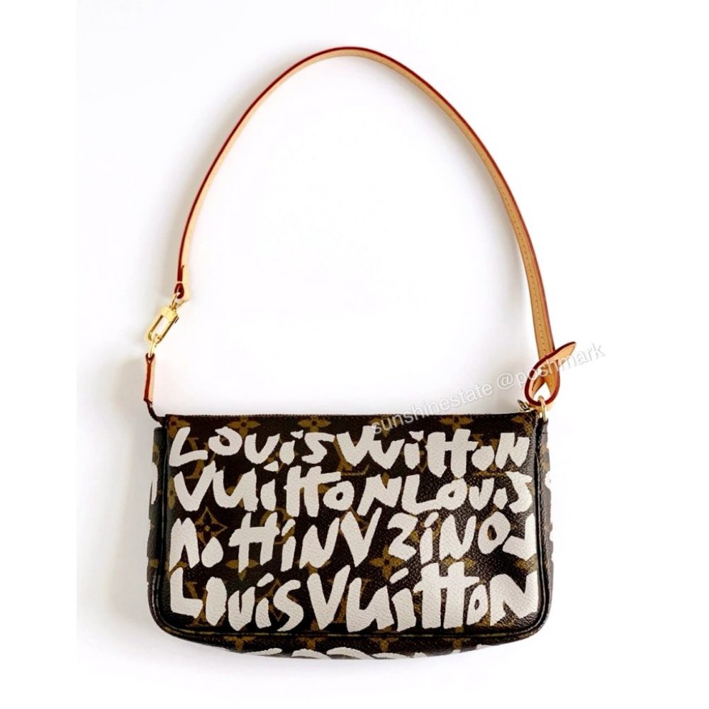 Limited Edition Louis Vuitton - Picture 10 of 11